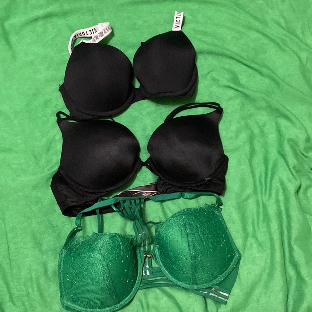 Assorted Bras Victoria’s Secret